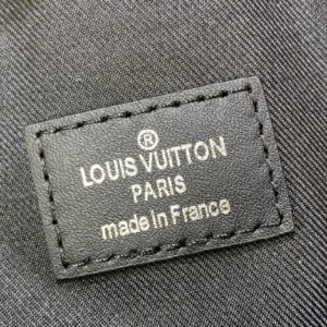 Túi Xách Nam Hàng Hiệu Louis Vuitton LV Avenue Siêu Cấp Dáng Đeo Trước 20x31x7cm