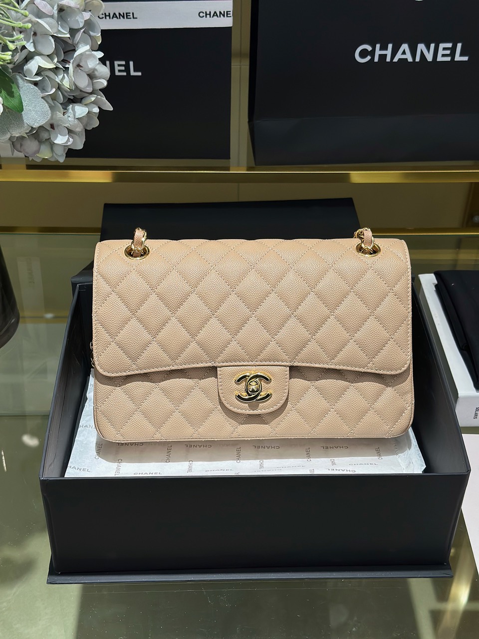 Túi Xách Chanel Classic Flap Bag Medium Siêu Cấp Khóa Vàng 25cm - Replica  Luxury