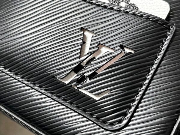 Túi Xách Hàng Hiệu Louis Vuitton LV Marellini Nữ Màu Đen 19×13,5×6,5cm (2)
