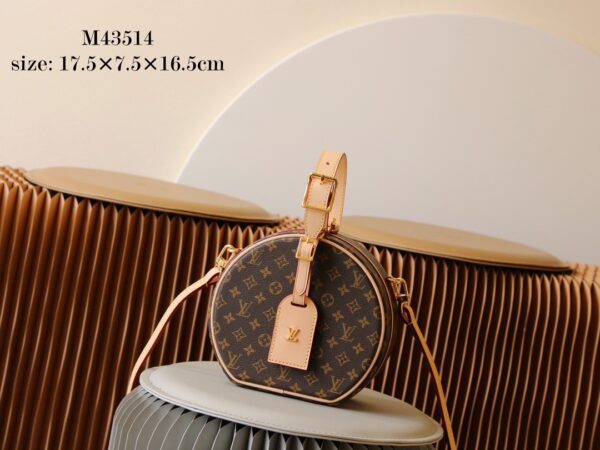 Túi Louis Vuitton LV Petite Boite Chapeau Hoạ Tiết Monogram Like Auth 17.5x16.5x7 (2)