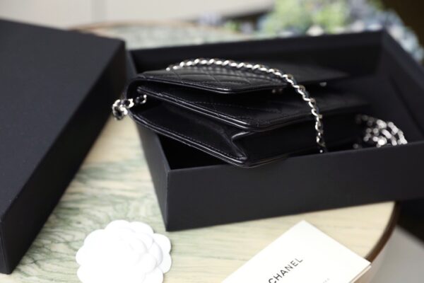 Túi Xách Nữ Chanel Woc Khóa Bạc Màu Đen Rep 11 Cao Cấp 19cm (2)